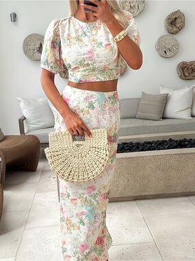 Women's White Floral Maxi Skirt - Elegant Summer Print